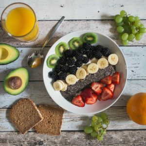 Incluye fruta en tus desayunos saludables